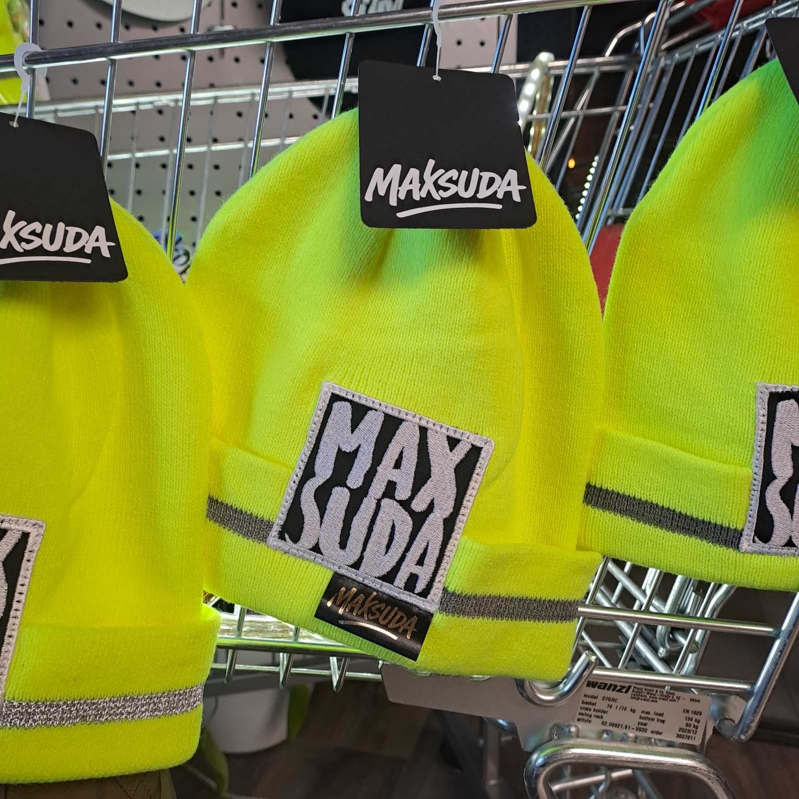 Зимна шапка MAXSUDA Electric